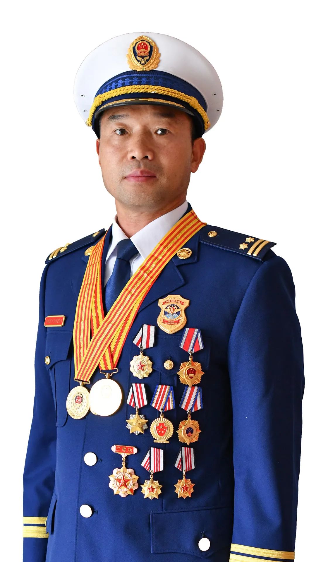 中级专业技术职务江西省消防救援总队指挥中心李胜利男,汉族,48岁