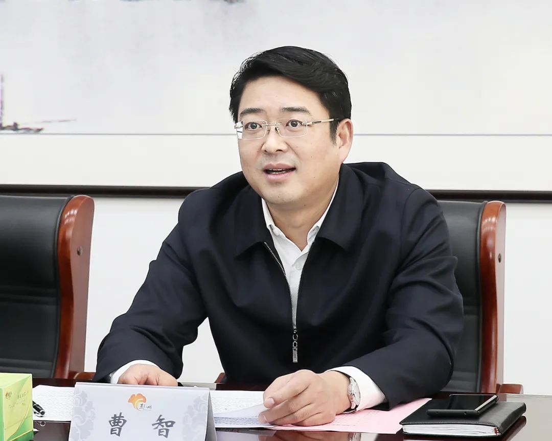 打造新兴服务业集聚高地曹智调研东湖街道