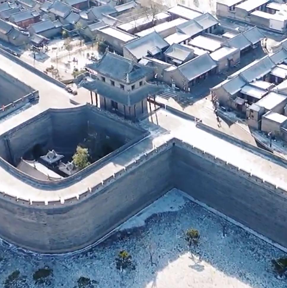 太原古县城航拍看雪城