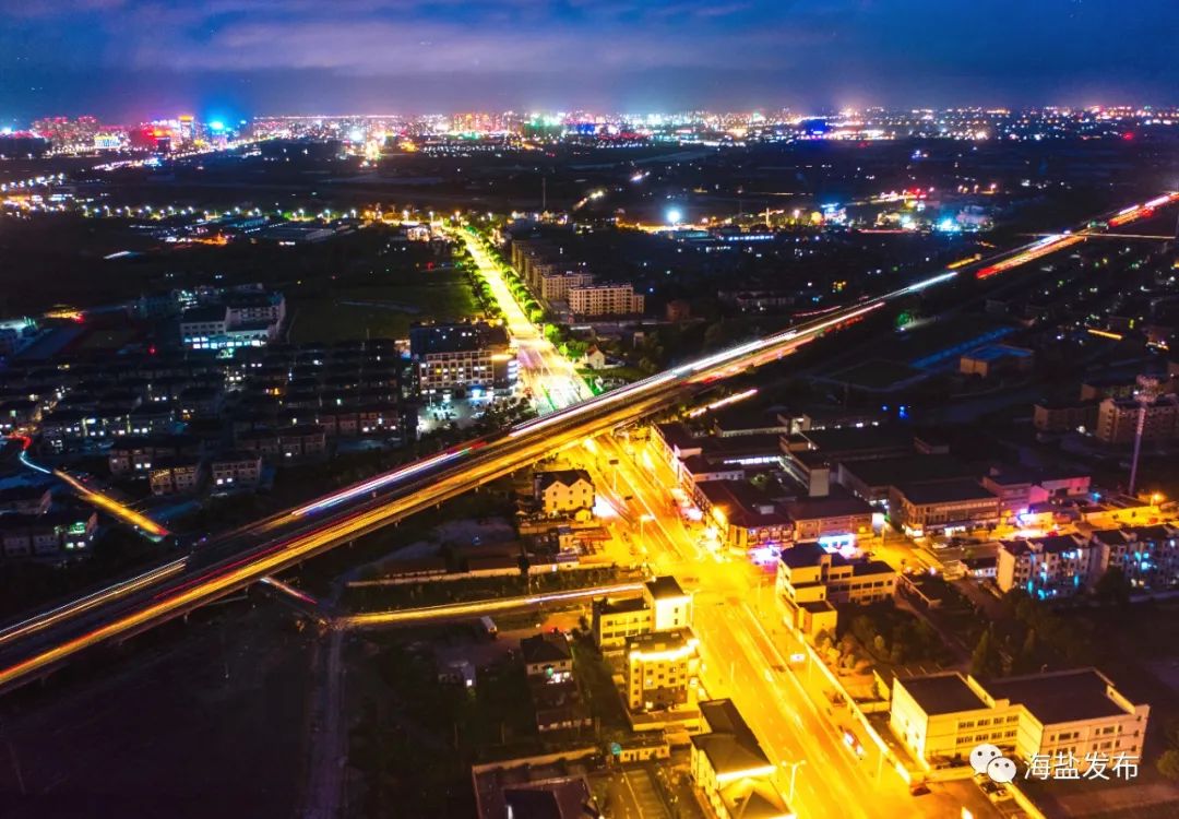 本月,望海街道召开"冲刺四季度 实现全年红"攻坚部署会暨四季度工作