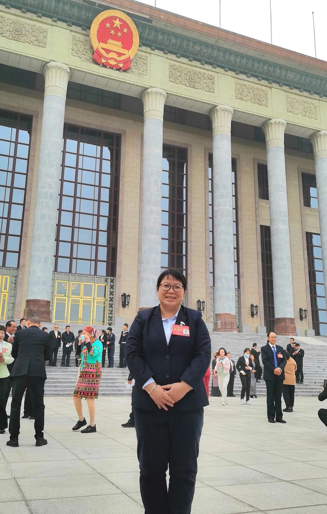 致敬!柳州妹杨宁获全国道德模范提名奖