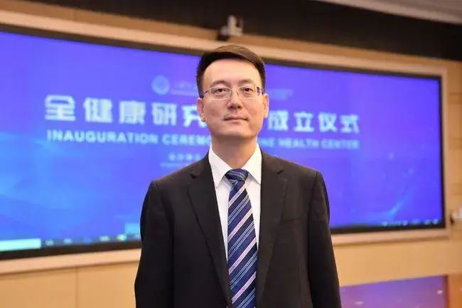 人物丨44岁顾刚成为这一职务全国最年轻任职者