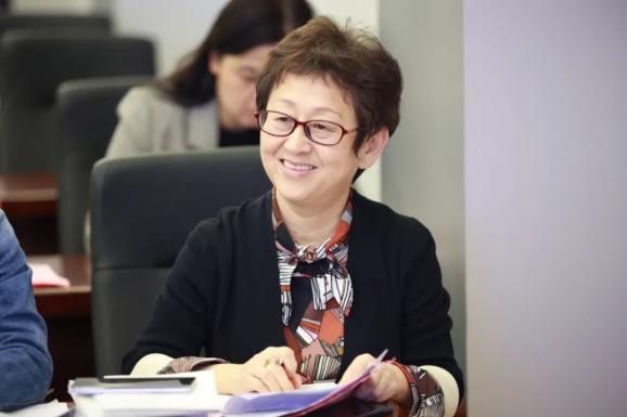 教师汇特级校长上海市行知中学杨卫红行半生教育路知一辈行知情