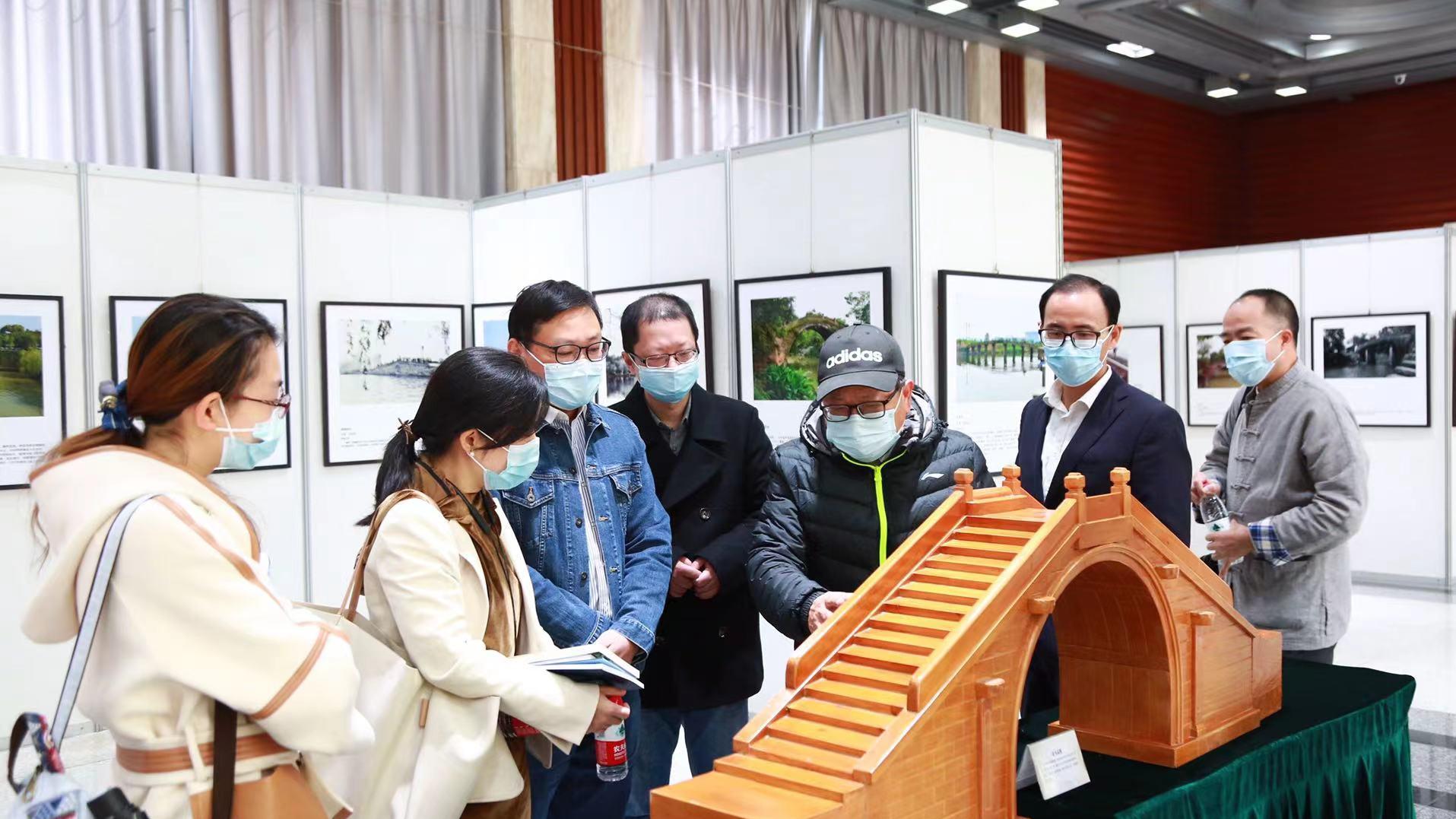 画古桥，拍古桥：杭州专门为古桥办了一个展览