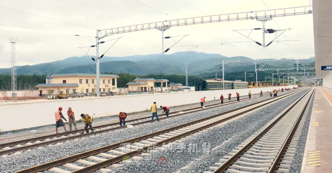勐腊火车站图片