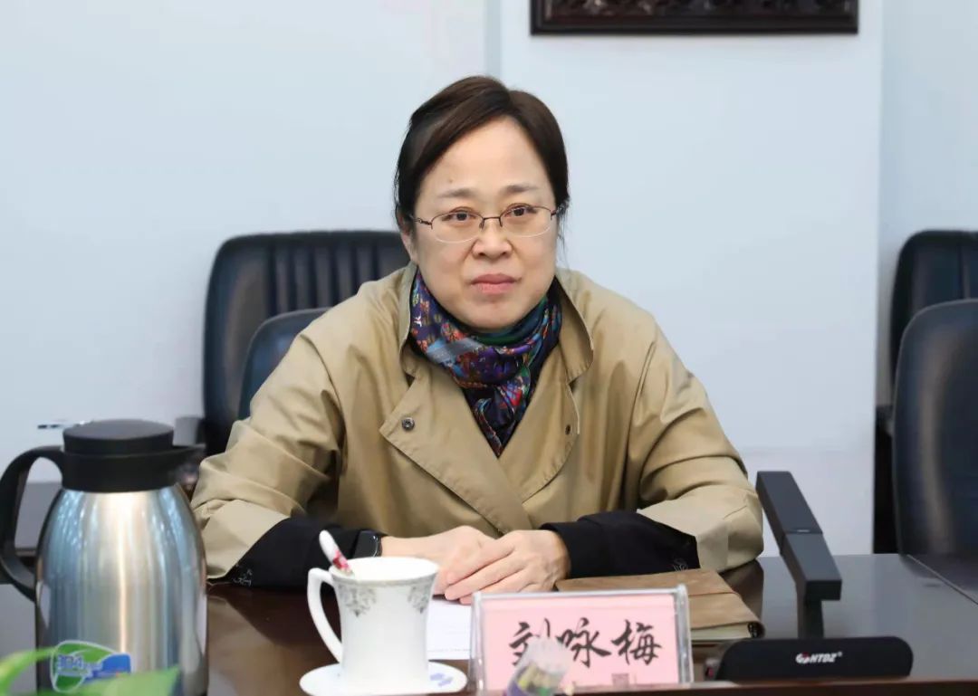 市委副书记胡晶波率队拜会自治区妇联