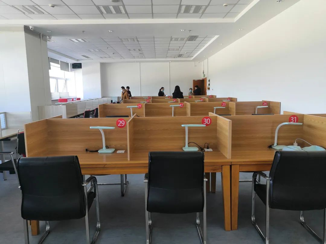 即日起免费预约开放就在市图书馆三楼马鞍山市首个沉浸式自习室