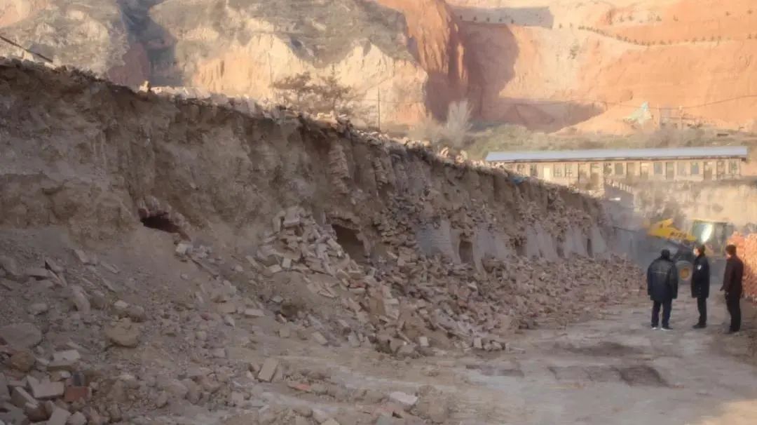 龙门镇有序推进淘汰砖瓦轮窑落后产能工作