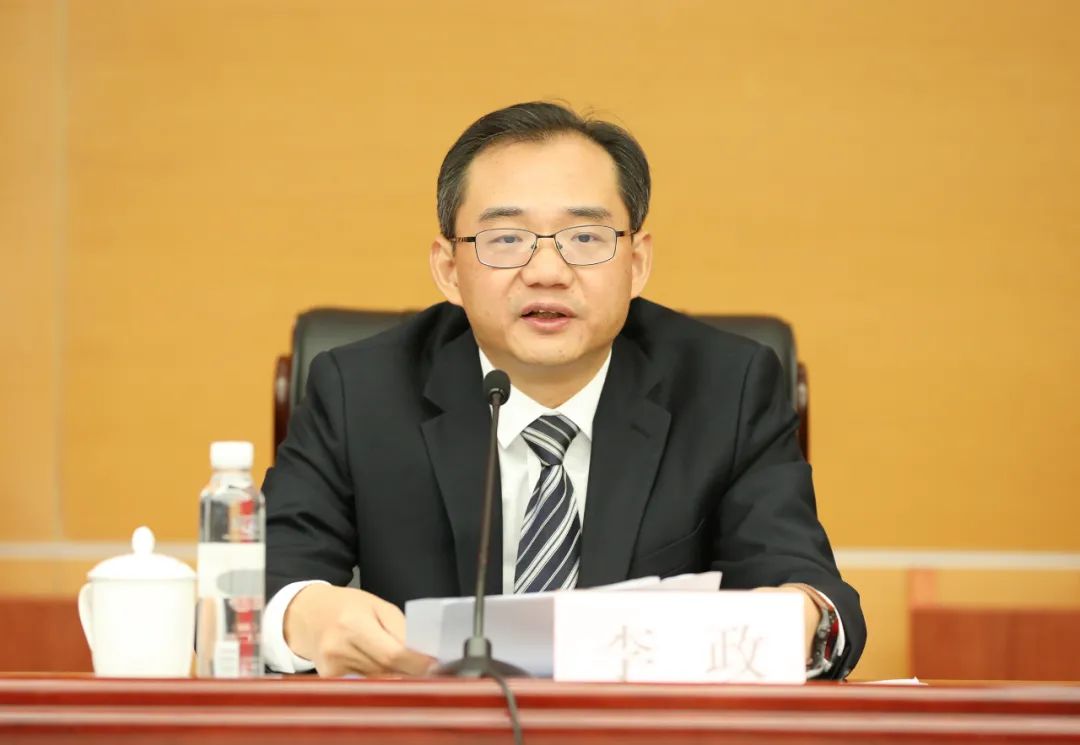 区委副书记,区长缪京,区委副书记李峻,区委常委吴召忠,龚朝晖,陈志忠