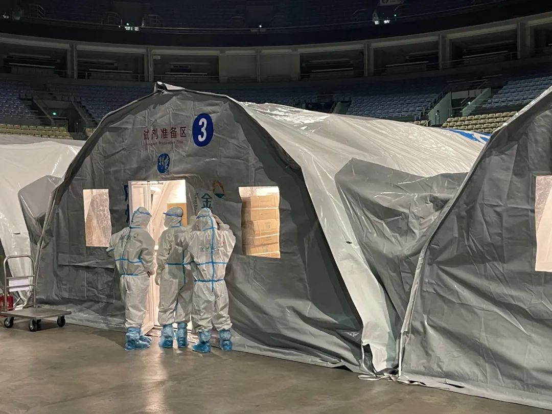 大连正建方舱医院?记者实地探访