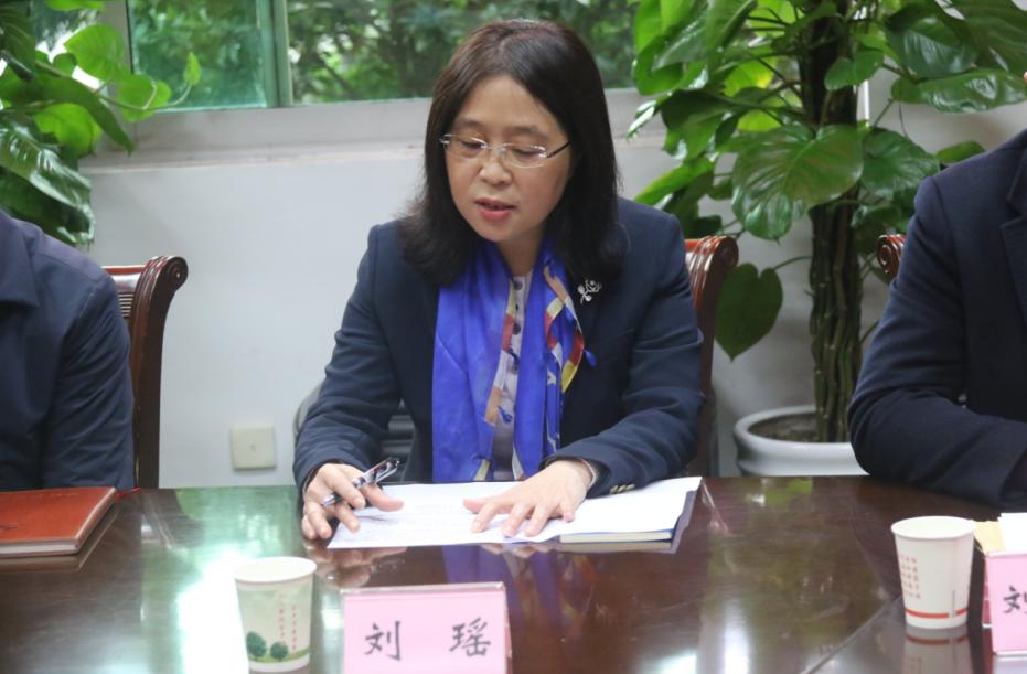市妇联召开干部职工大会宣布市委任命决定