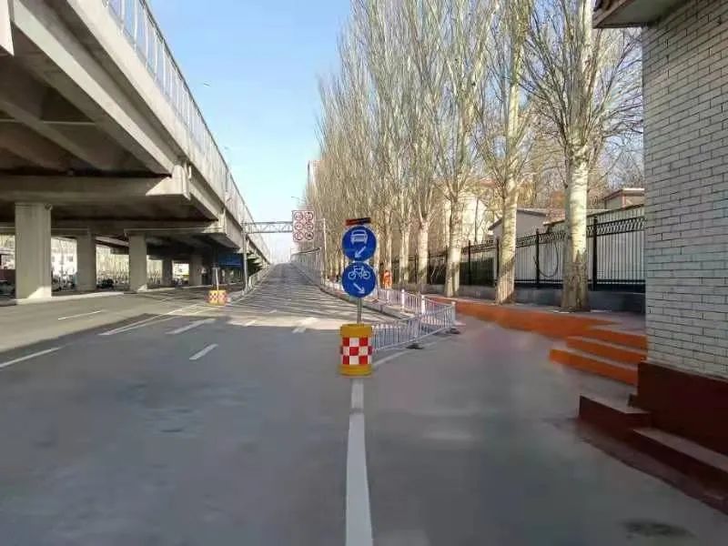 呼和浩特市昭乌达快速路农大入口改造完成