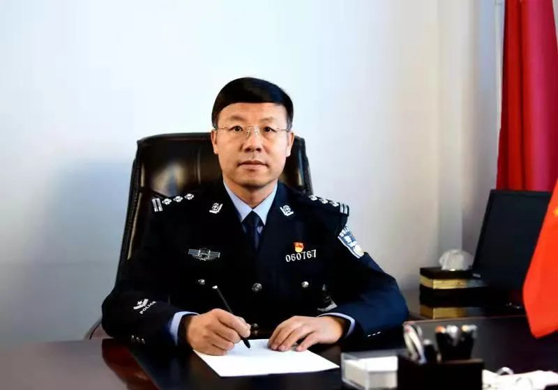 牙克石市政府副市长,公安局党委书记,局长孟繁星作为一名基层公安