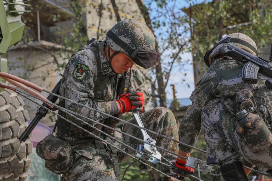 部队车辆指挥旗语图解图片