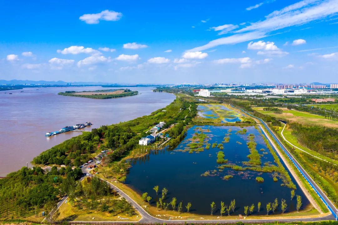 上汽大通南京工厂中国科学院大学南京学院lg新能源电池江宁滨江项目