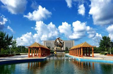 台安三足鼎立擎起城市文明蔚蓝天空