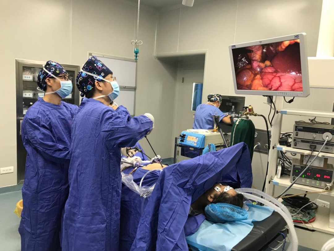 名医风采王运成良医忠于德小手术刀担大爱