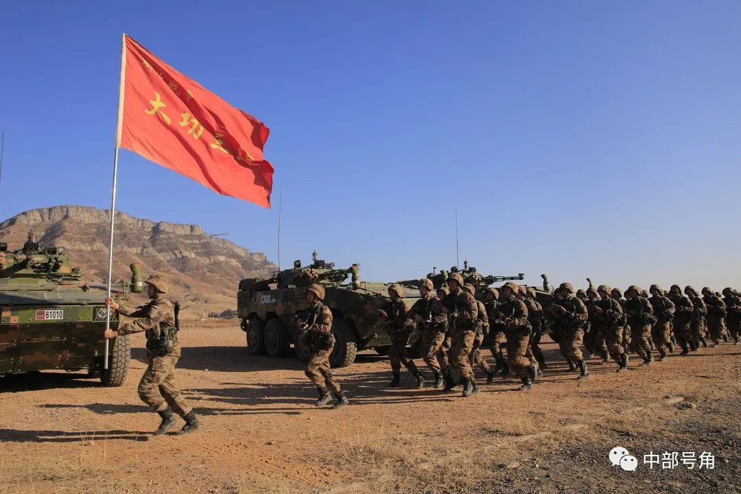 学习贯彻党的十九届六中全会精神激发出的政治热情转化为投身强军兴军