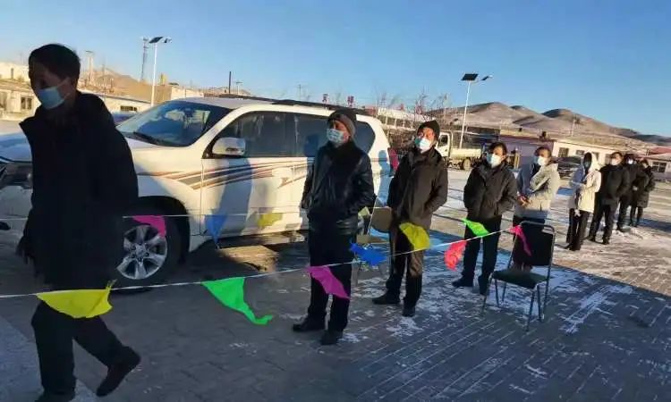 注重强化疫情防控,确保换届选举工作顺利进行。在开展工作时,扎鲁特旗