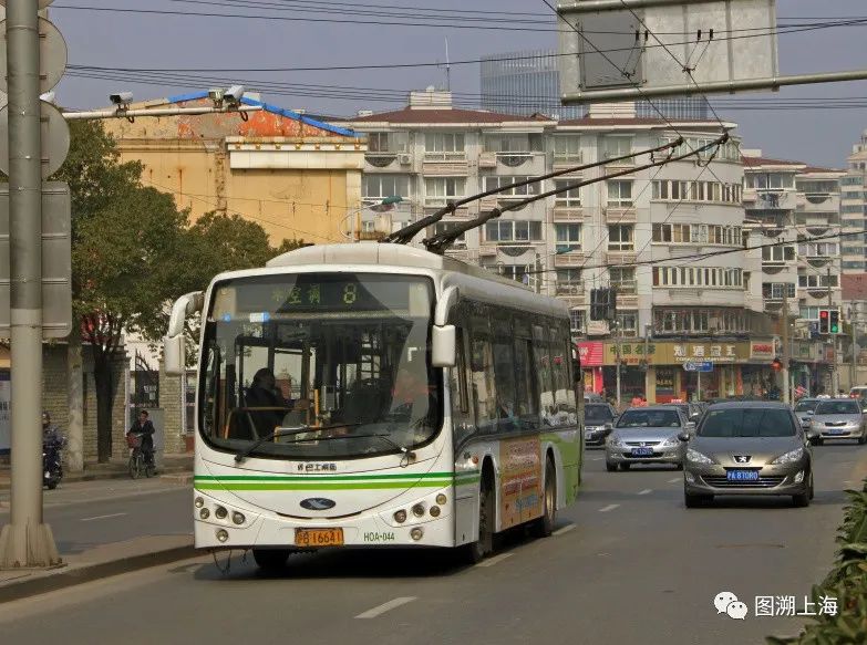 上海故事初冬時節裡審視身邊的無軌電車