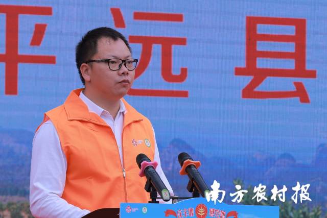 平远县长周小勇. 夏树斌 拍摄