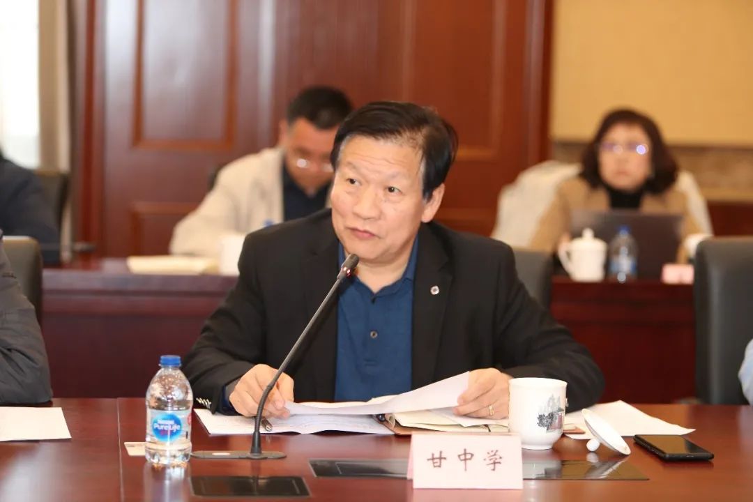 如何助力第一个复旦建设校长金力与实体运行科研机构负责人座谈