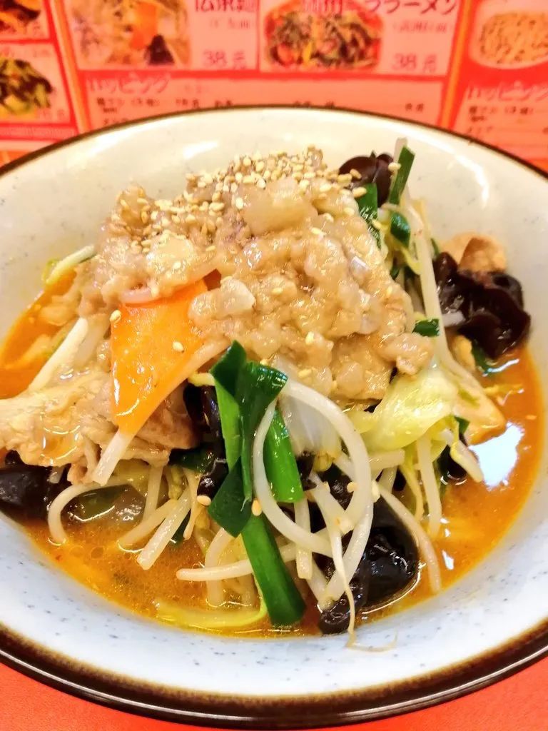 凛冽的冬天 最适合来一碗热乎乎的拉面