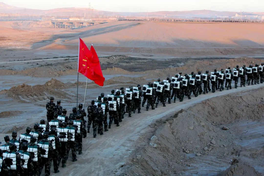 战友,千里野营拉练,你参加过吗?_澎湃号·政务_澎湃新闻-the paper