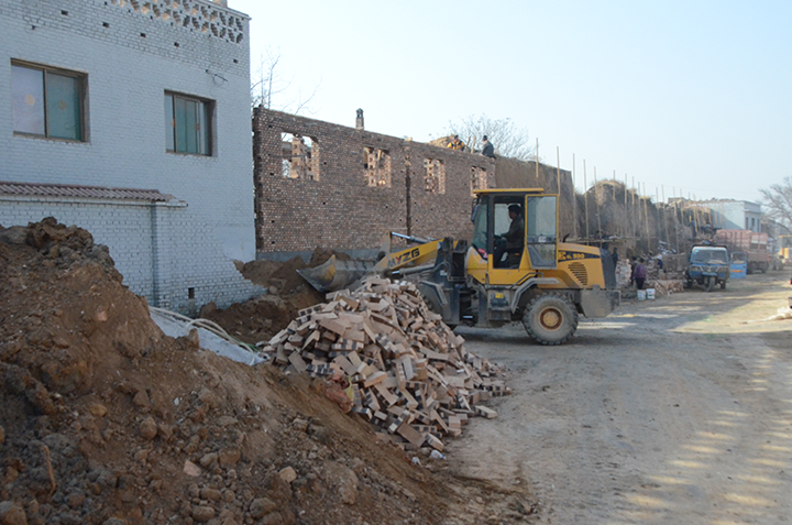 山西平遥全力开展灾后房屋修缮重建 保障群众过温暖"暖冬"
