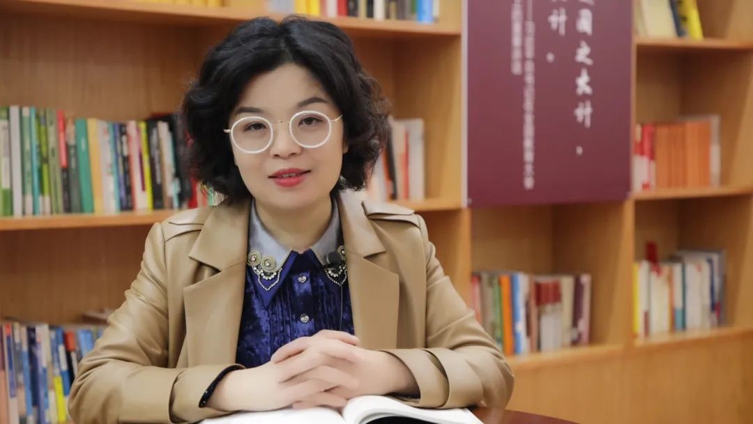 点击视频,观看岳麓区实验小学校长吴静谈"减负"随着《关于进一步