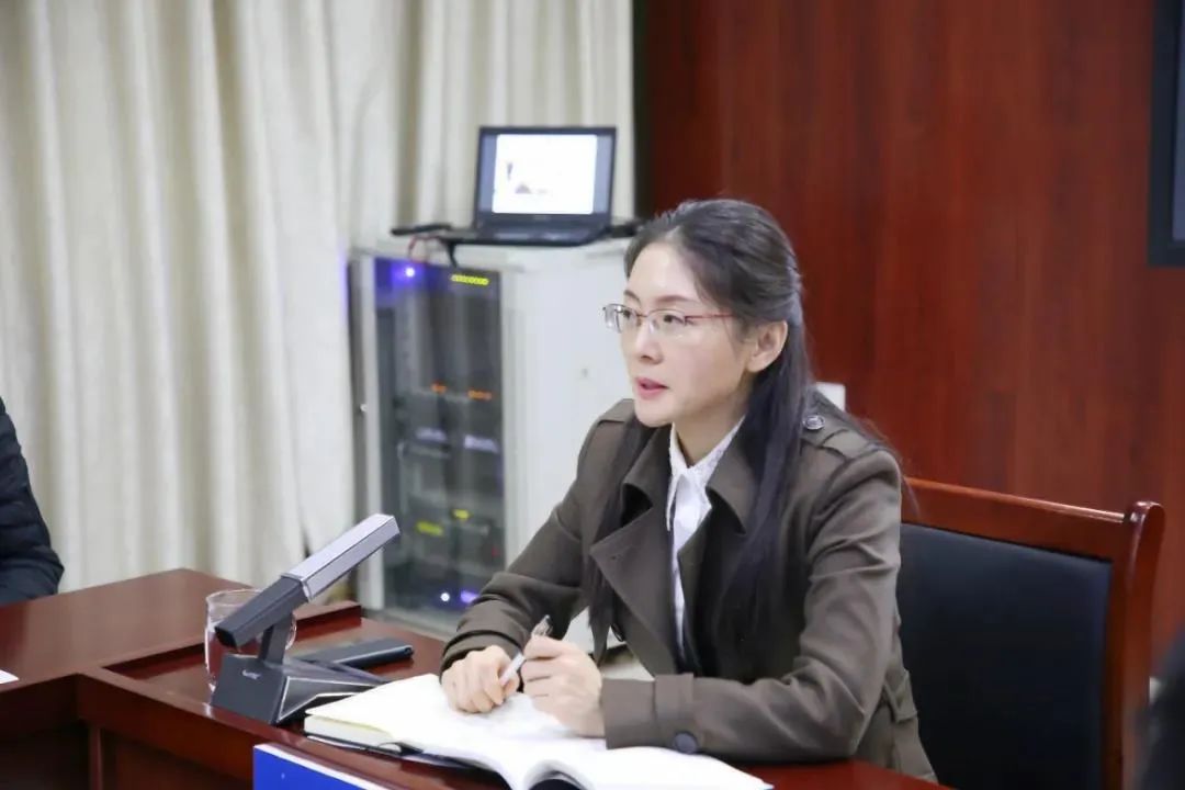 成安法院组织开展第一期青年干警读书会