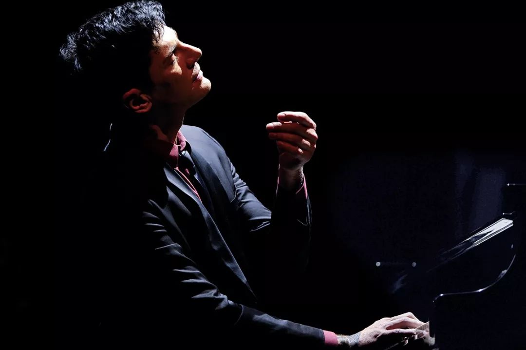 马克西姆要来沈阳了听一次就会爱上这位迷人的钢琴圣手