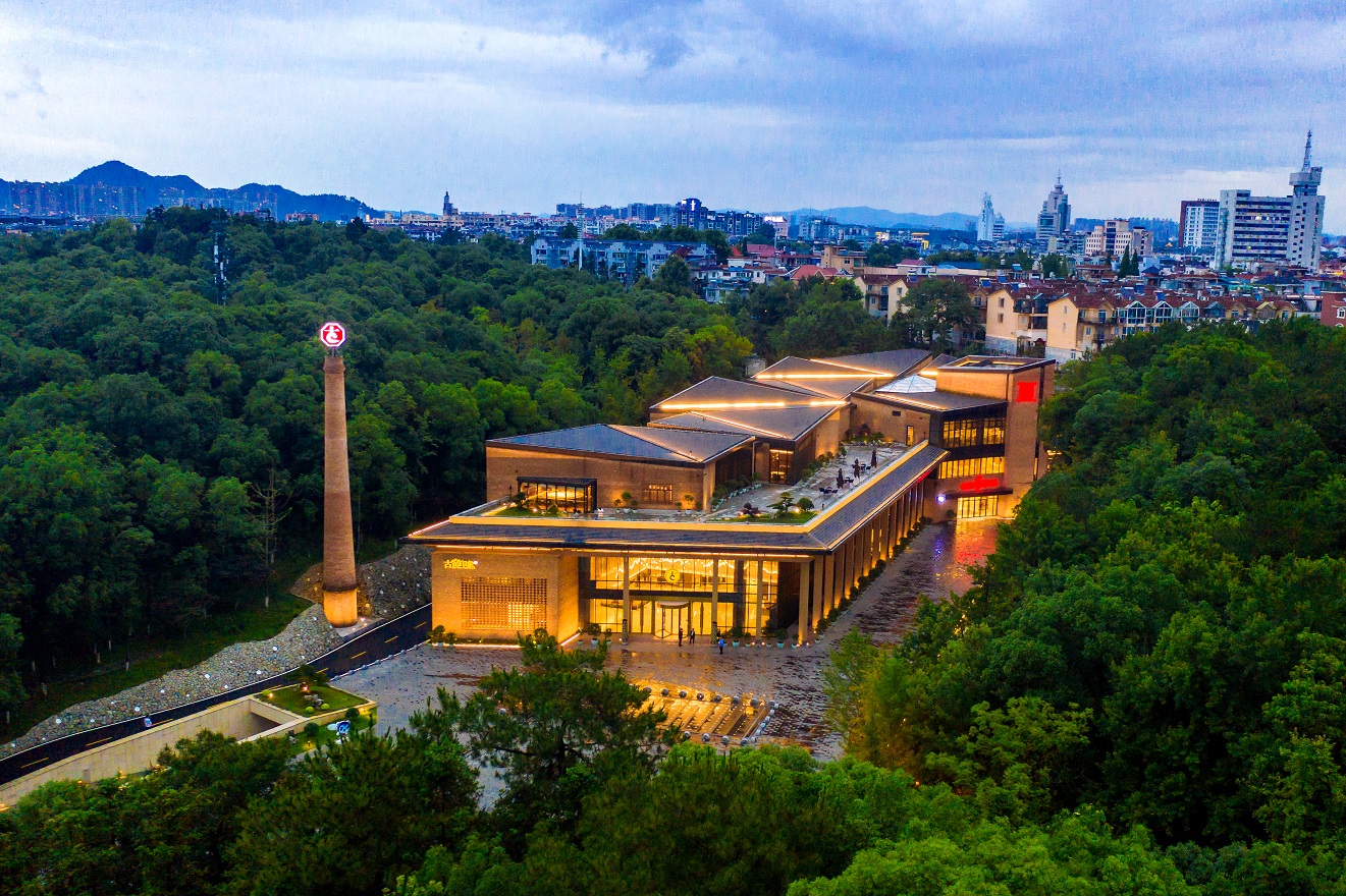 景德镇守正创新看古窑