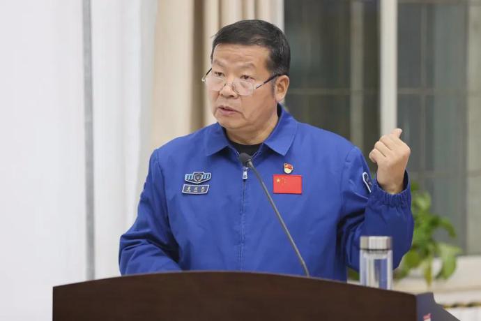 姜汉民书记围绕"从《能文能武李延年》上看到了什么?