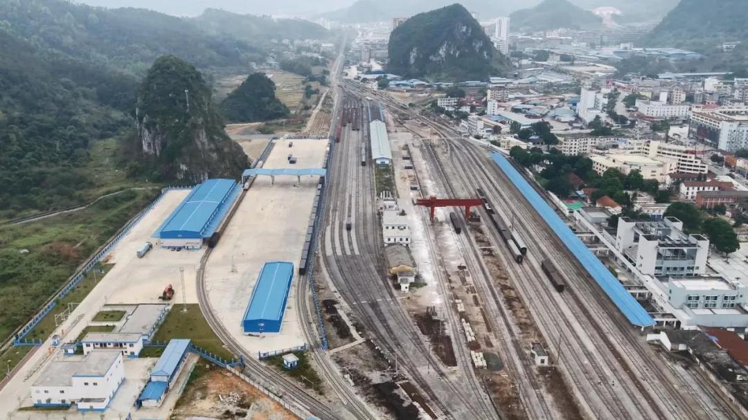 中国东盟携手三十年铁路搭建经贸往来快车道