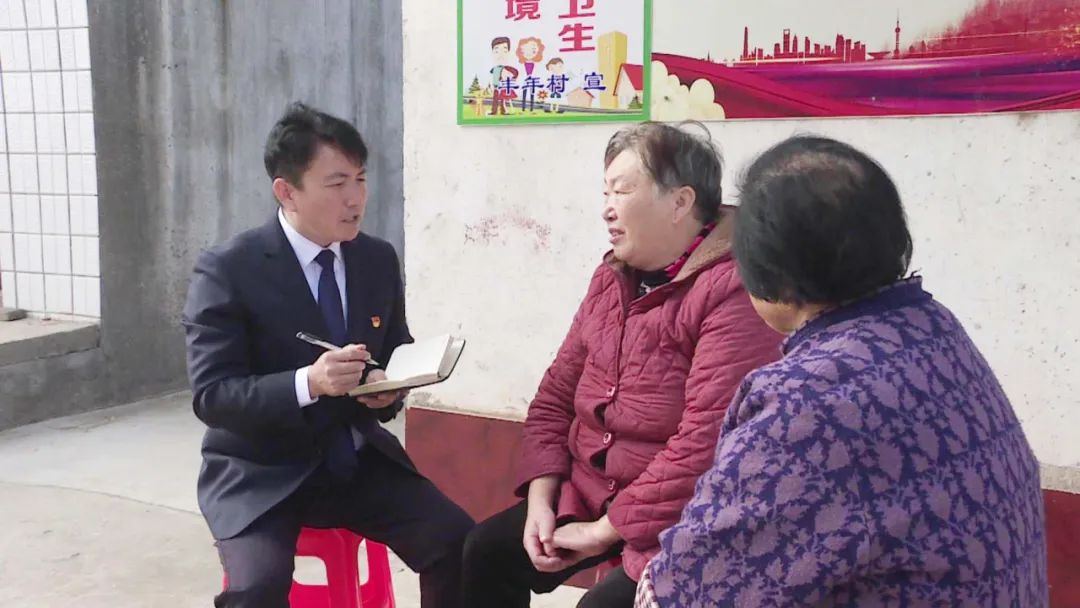 说起即将召开的省第十四次党代会,卢攀峰说,最近他