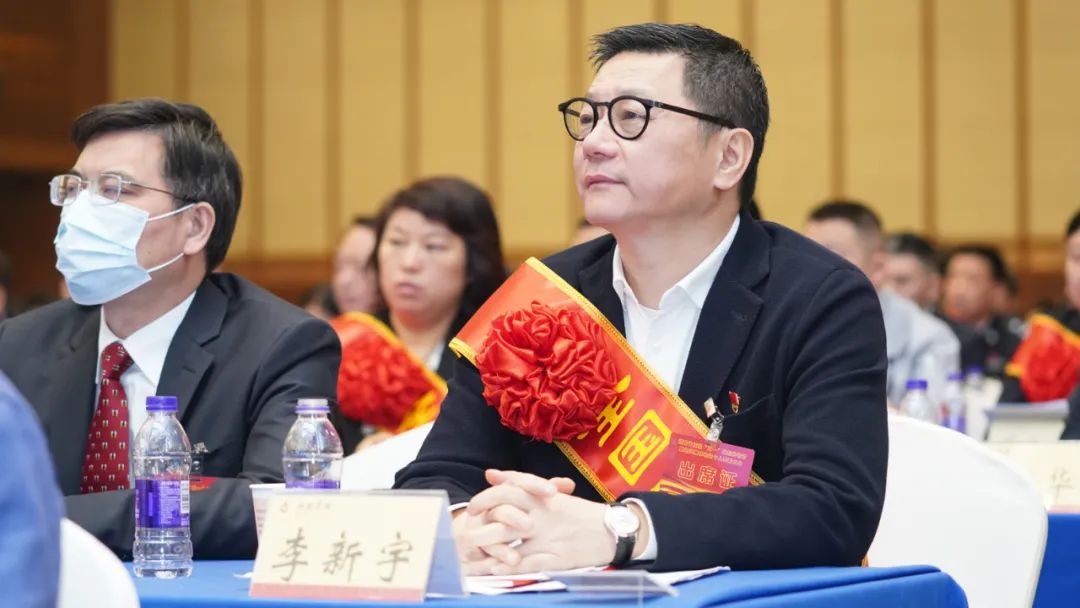 岳麓卓越企业家 || 李新宇:科技向上赋能世界 向善而行普惠未来