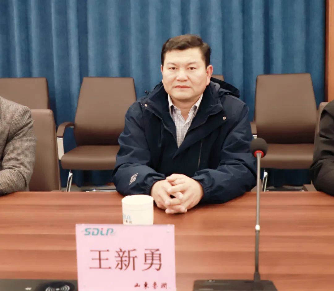 11月23日,长清区司法局开展"送法进企业"活动,党组书记,局长王新勇