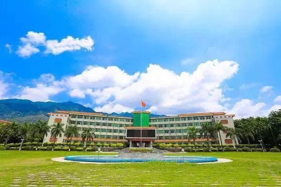 全省近60所高校齐聚肇庆只为了这件大事