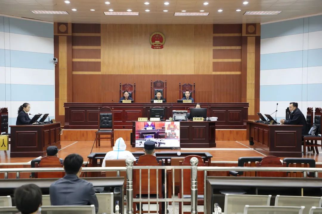 宣判丨受贿557万元大化县原县长蓝瑞轩一审获刑十年二个月