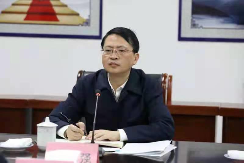 省委常委宣传部部长郭强来马宣讲党的十九届六中全会精神
