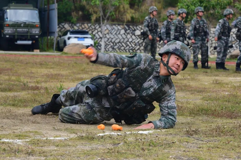 中国掷弹兵图片