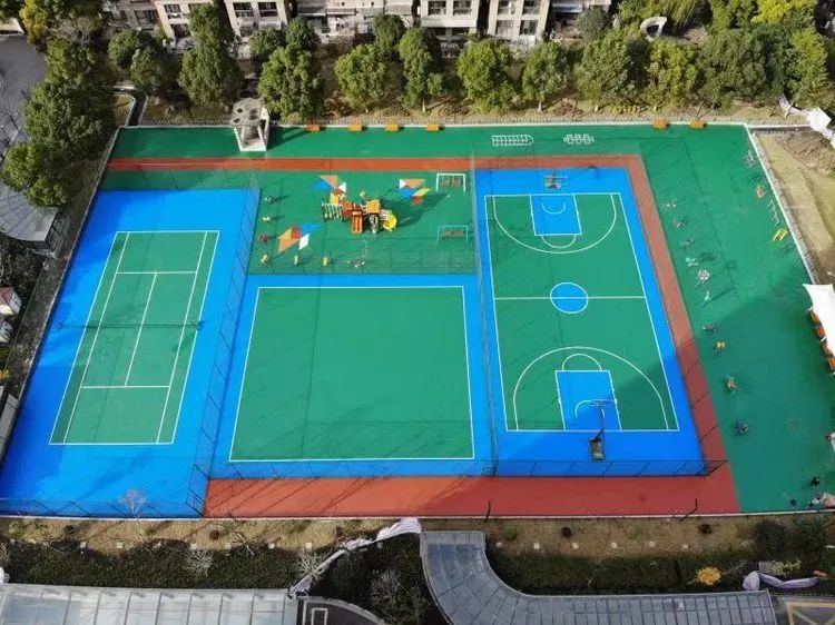 重新修缮华丽变身宝山这个小区的运动场翻新成网红打卡点