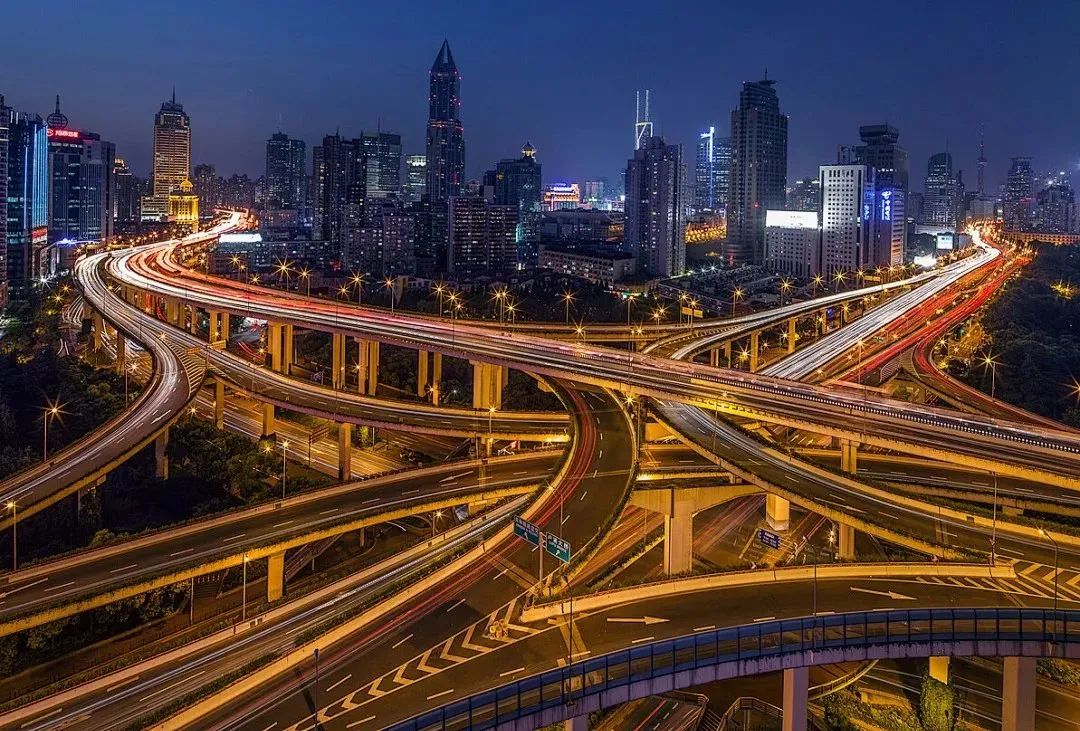 s2临港收费站流量增长明显这份上海交通运行监测报告出炉