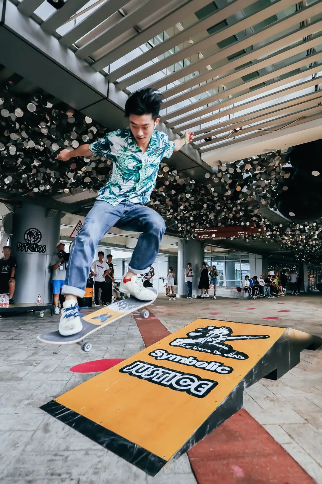 这种精神也被世界奥利匹克所崇尚,2024年巴黎奥运会甚至增加了滑板