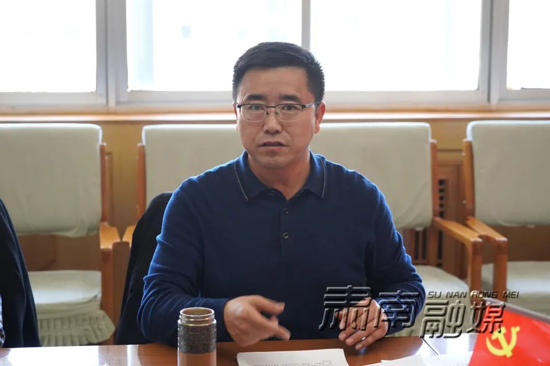 【六中全会精神在肃南】肃南:钟向辉主持召开中共肃南县人民政府党组