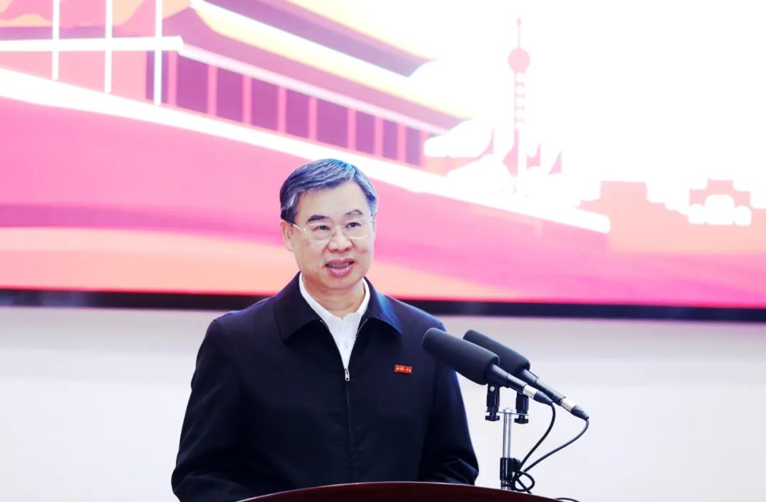 宪法宣传日霍校长与福州一中师生共话学宪法