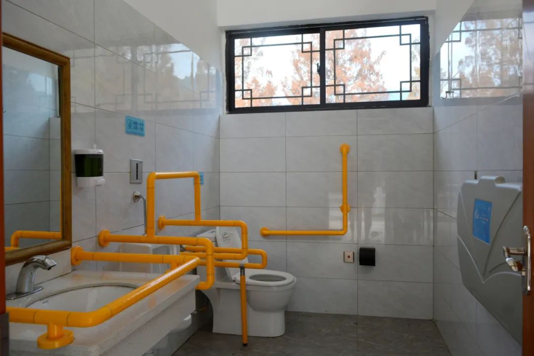 功能更全颜值更高建德13座公共厕所提升改造完成