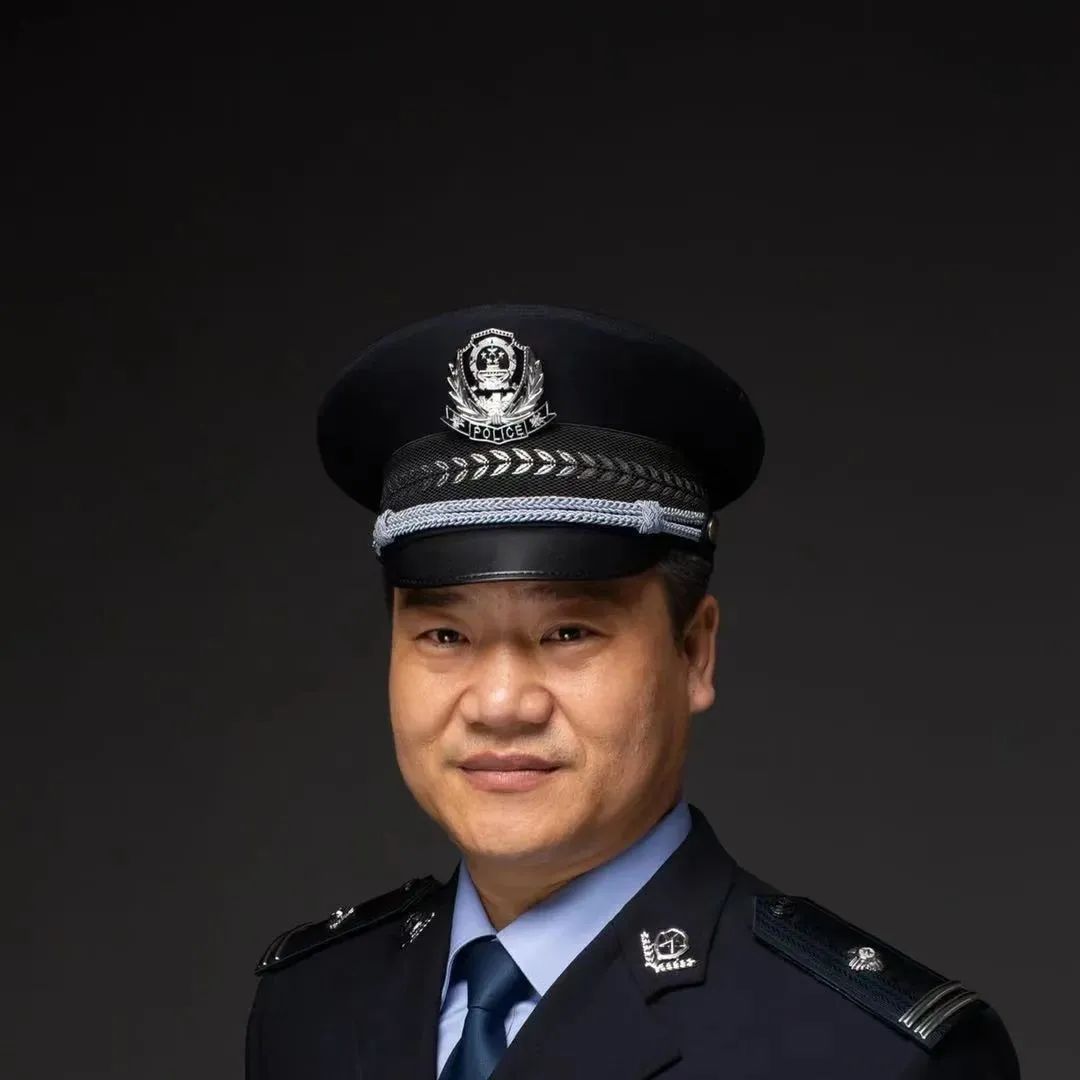 陈锐:陈警官您这么多创意都从哪来的呢?