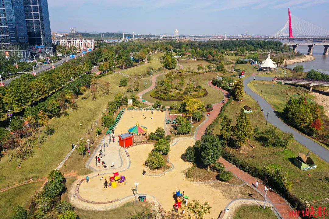 凤凰洲市民公园▲ 寰宇万象湿地公园▲ 九龙湖公园▲ 孺子亭公园